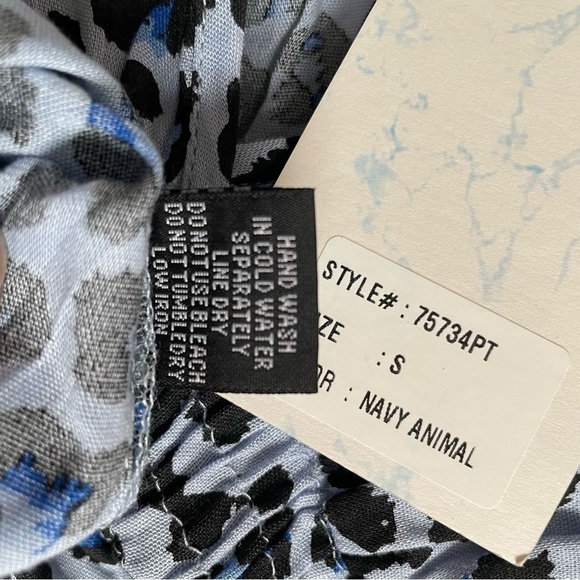 Raviya Dress Beach Resort Cover Up Navy Animal Print Side Slits Popover S New - Picture 11 of 11